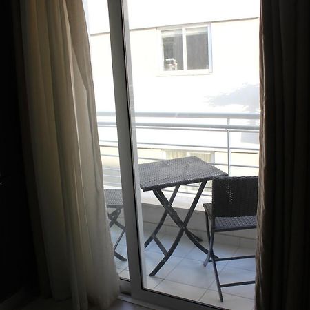 Sunny 2 Bedroom, 2 Bathrooms, Seaside Apt. Sliema Exterior photo